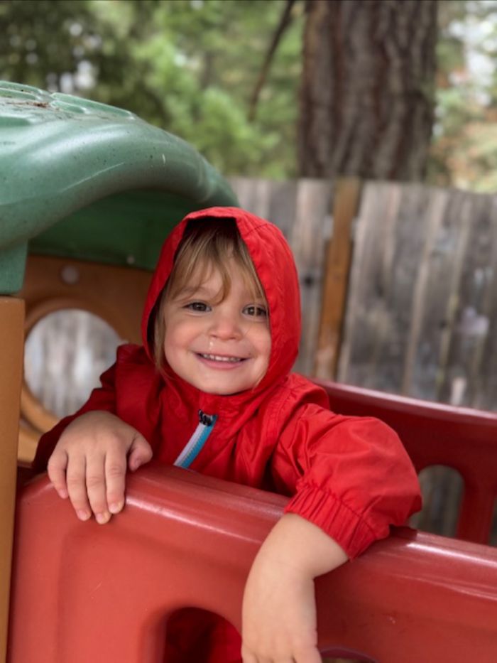 Kindergard kid writing